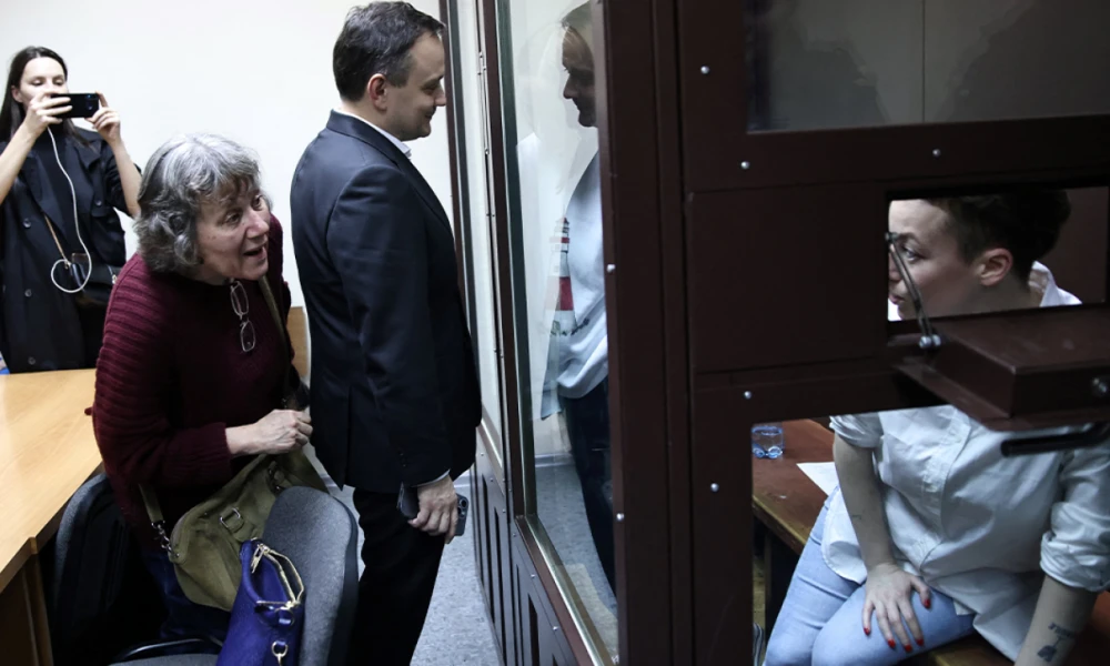 Ρωσία: Δυο καλλιτέχνιδες δικάζονται για «δικαιολόγηση της τρομοκρατίας»
